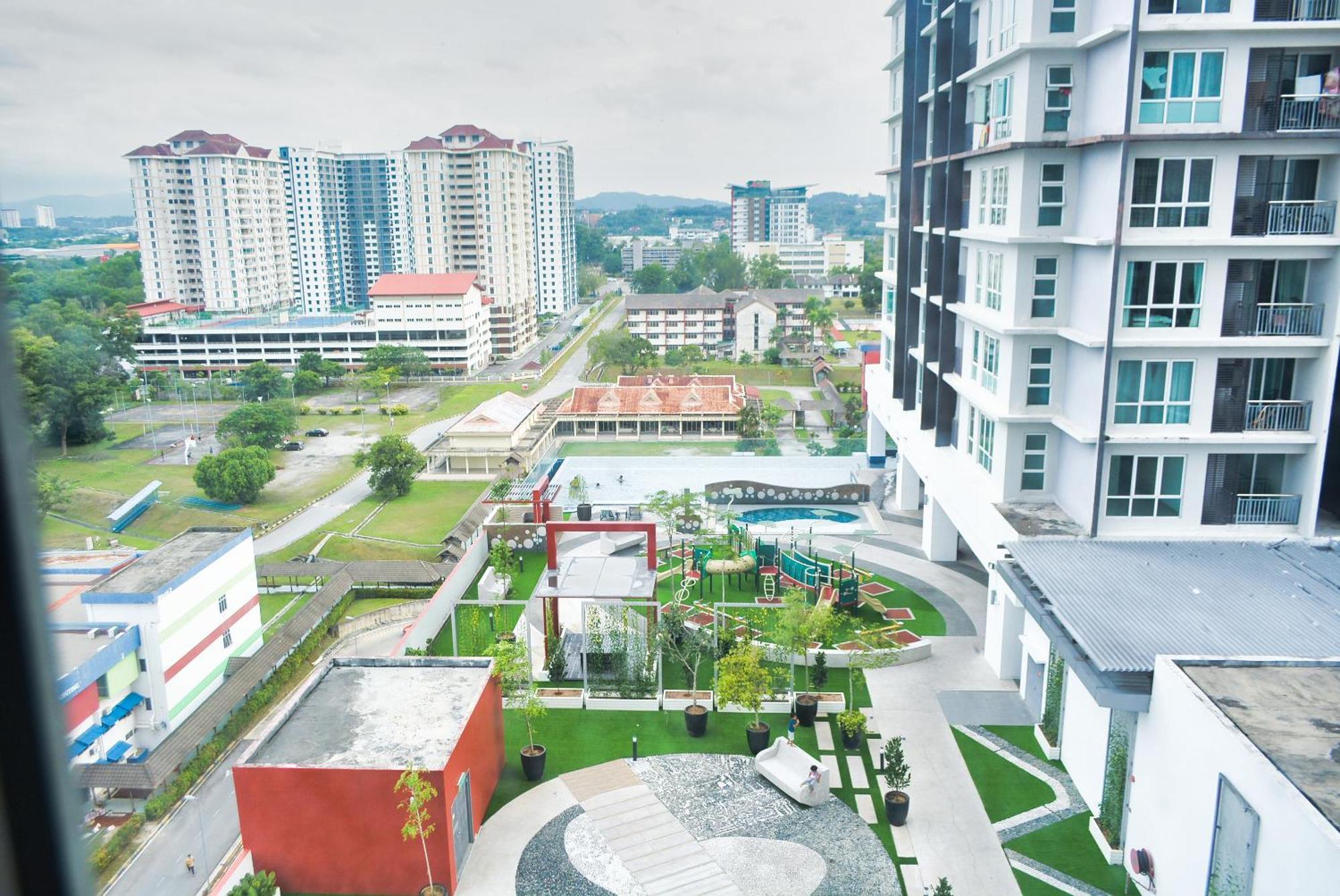 Azfa Suite13 At De Centrum Putrajaya-Bangi Kajang Dış mekan fotoğraf