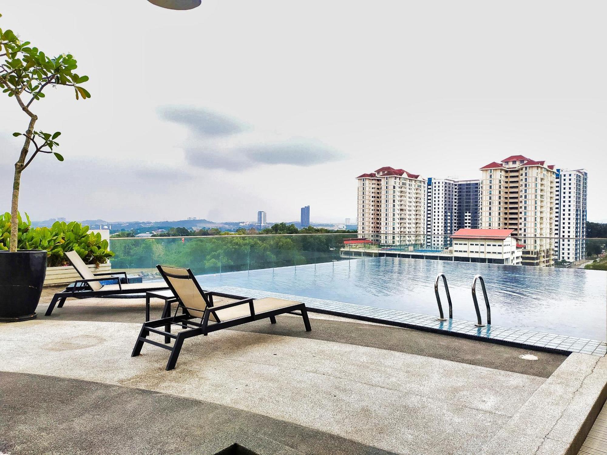 Azfa Suite13 At De Centrum Putrajaya-Bangi Kajang Dış mekan fotoğraf